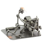 스틸맨24 모터사이클 메카닉 조각 너트 및 볼트 수제 장식품 독일산 금속 피규어 : 리틀사피엔스