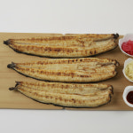 송제수산 고창풍천장어 국내산 민물장어1kg / 손질700g 초벌550g (초생강+소스2종) : -고창송제수산-민물장어-