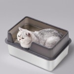 고양이를 위한 높은 측면 스테인리스 스틸 입구 물 튀김 방지 얼룩 간편 세척 내구성 있는 디자인의 밀폐형 화장실 : 에스디원산업