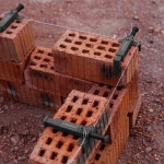 벽돌공사 도구 건축 와이어 프레임 라이너 벽 조립기 벽돌 라이너 러너 고정 장치 고정구 건축 와이어 드로어 : 도쏠라몰