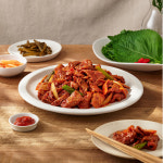 불소반 매콤달달 제육볶음 300g 양념 돼지 고추장 불고기 캠핑 밀키트 : 불소반푸드