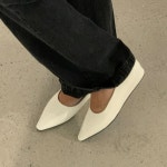 [H3859] 뾰족코 통굽 여성 정장 플랫슈즈 : 새로이클라쓰