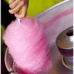 컨세션 에센셜 새로운 카니발 파티 솜사탕 키트 100CT 콘과 8온스 모듬 설탕 5팩이 포함되어 있습니다 : 더퀸샵