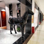 호텔 말 동상 조형물 오브제 전시회 장식 동상제작 포니 1.55m 매트 블랙 : 흑백상회