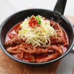 [무무한장터] 쫄길쫄깃한 식감과 스트레스까지 풀어주는별미 국내산 뼈닭발 : 무무한 장터