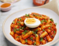 동원 떡볶이의신 매콤달콤 컵떡볶이 160g (유통기한 26.8.9) : 알뜰장마당
