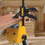 트랙소용 DEWALT 클램프 (DWS5026) : 더바이웨이