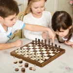 체스 보드 접이식 디자인 마그네틱 나무 및  세트 교실 대기실 자동차 여행 집위한 장난감 : 미주포일