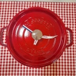 [스크래치 상품] 스타우브 원형꼬꼬떼 24cm 소로베로즈/ ST10924131 : 롯데파주 헹켈