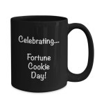 크리에이터스 코브 포춘 쿠키 데이의 참신한 블랙 커피 머그잔 이상하고 재미있는 명절 선물 컵 장식, 동료를 위한 고잉 11온스 15온스... 