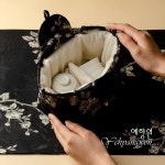 [다도 패브릭] 예향원 고급 견직 원단 휴대용 다기 수납 가방 E-10703 : 예향원