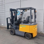 TCM 전동지게차 2.5톤 3단4800MM 싸이드쉬프트 타이어신품 FB25-8 : 주식회사건우중기