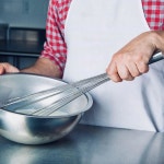 소로 에센셜 - 18인치 스테인리스 스틸 헤비 와이어 프렌치 휘핑 요리를 위해 휘젓기 비트 블렌딩 교반 재료 혼합 소스 베이킹 도구 케이크 빵... 