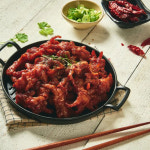 국내산 매운 무뼈 양념닭발500g+닭불고기 350g 닭다리살 밀키트 캠핑요리 : 도리도리푸드