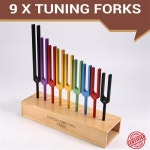 요가 및 휴식 기술을 위한 나무 케이스에 망치가 포함된 A51Q-치유 명상 9색 소리굽쇠 키트 : 거리아