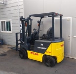 TCM 전동지게차 2.0톤 2단3000MM 타이어신품 FB20-8 : 주식회사건우중기