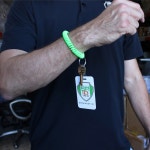 있는 배지 엘라스틱 색상) 일과 캠핑카 번지 및 적합) 열쇠고리 궁극의 - 사이즈에 카드 홀더 열쇠고리(모든 코일 팩 스트랩 : Bridge Agent