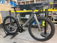 2024 메리다 리액토 팀 TEAM 듀라에이스 Di2 12단 에어로 로드자전거 서울서초 : 디딩그루