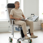 180도풀플랫 17cm높낮이조절 다목적 휠체어 YWJ-6 목욕의자 샤워휠체어 : 의료기상사