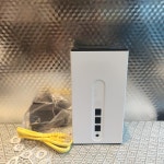 잠금 해제된 5G CPE WiFi 6 AX3000 무선 공유기 4x4 MIMO 기가비트 포트 128명 사용자 NR LTE Cat18 심 모뎀 글로벌 버전 : 딜리샤인