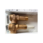 Camco 10493 19cm34인치 온도 밸브 102cm4인치 섕크 에폭시 코팅 프로브 압력 그린 라벨 : 편히담다