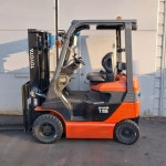 도요타 전동지게차 1.5톤 2단3000MM 타이어신품 8FBH15 : 주식회사건우중기