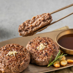 경복궁 마음을 전하는 구성(소갈비찜, 한우떡갈비, 사골고기도가니탕 2팩) : 경복궁 홈쿡