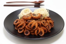 쭈욱 구미가 댕기네 맛있게 매운 쭈꾸미볶음 쭈꾸미함량 80퍼센트 국내산고춧가루 kyamm : KYAMM