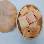국내산 냉동 손질 깐 늙은호박 맷돌호박 10kg 각 : 금성농산