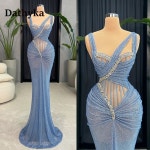 Dathyka Bling Tulle 댄스  드레스 라인 석 민소매 lllusion Backless 지퍼 Sweetheart Brush Train Vestido De Gala Cu : 미주일레