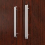 오피스웍스 바이 사우더 어펌 36인치 도어 수납장, L 35.43인치 X W 23.47인치 X H 29.29인치, 클래식 체리 마감 상태 Classic Cherry... 