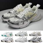 나이키 V2K 런 메탈릭 실버 화이트 FD0736-104 003 006 100 113 : 러너즈라이프