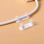 20 50개 조절 가능한 케이블 정리 책상 PC 스티커 클립 홀더 TV 접착식 케이블용  20pcs G1568A : 생활필수품가게