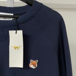 메종키츠네 네이비 폭스 맨투맨 새상품 L : 독 백