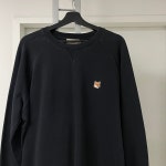 메종키츠네 블랙 폭스 맨투맨 L : 독 백