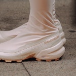 MM6 X 살로몬 S6WW073 P5741 H9590 여성 화이트 롱 부츠 신발 스니커즈 : 셀렉트아울렛