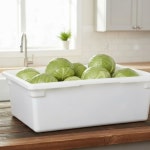 소로 에센셜 - 18인치 x 26인치 9인치 폴 로필렌 12.5갤런 식품 보관함 용기 화이트 컬러 상업용 쌓을 수 있는 보관 바 레스토랑 호텔 홈... 