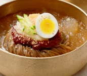 유천냉면 물냉면 2인분 1세트 비빔냉면 칡 함흥 재료 사리 매운 불 밀키트 해장 육수 : 유천냉면since1982