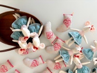 핸드메이드 오너먼트 (생쥐인형과 자수양말) : 수를 그리다 프랑스자수