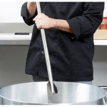 소로 에센셜 - 60인치 스테인리스 스틸 믹싱 교반 패들과 튜브형 손잡이 대형 배치 조리용 주걱 큰 냄비에 담긴 케이준 가재 끓이기 24 Inch... 