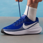 나이키 발볼넓은 운동화 올블랙 검정 블랙 신발 조깅화 남성 레볼루션8 : 검빵