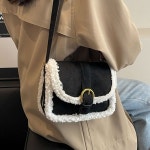 H3375 스웨이드 무스탕 퍼 숄더백 어깨끈 조절 귀여운 금장 트렌디 양털가방(2/C) : ROSY CABINET