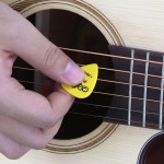 기타 대용량 피크 통기타 일렉 휴대용 미니 피크 100개입 세트 : 늦은저녁