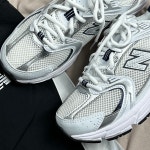 뉴발란스 530 운동화 발볼넓은런닝화 화이트 MR530SG, 235 : 유어유스.