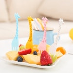 EW 기린 과일 포크 귀여운  플라스틱 식기 세트 크리 에이 티브 디저트 12 PC : 빅원물류16