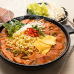 부대찌개 밀키트 1kg 2팩 (5~6인분) 햄·소시지 듬뿍 진한육수 사나이쉐프 : 슈퍼맘푸드 스토어