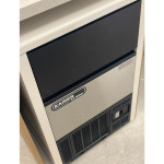 제빙기 50kg 카이저 공냉식 업소용 제빙기 IMK-3051 카페용 커피숍 최신형 설치요청 : 카페비앙코