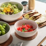 Sweejar 37온스 도자기 서빙 볼 샐러드 파스타 수프, 가족용 7인치 세라믹 세트, 주방용 스태커블 볼, 2개 세트(화이트) : 루미너스픽넘버원