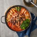 모두의맛집 신가네정읍국밥 돼지 곱창 전골 밀키트 2인분 캠핑 술안주 집들이 : 모두의맛집