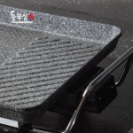 돌부심 국산 와이드 전기그릴 삼겹살그릴 연기안나는 고기 대형 가정용 돌판코팅 : 헤르메스43